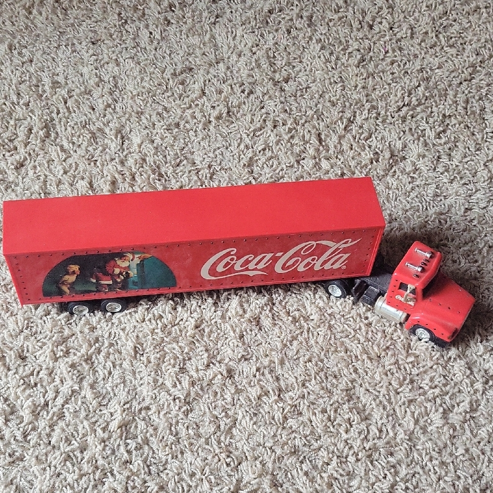 Christmas Coca Cola Red Toy Delivery Truck